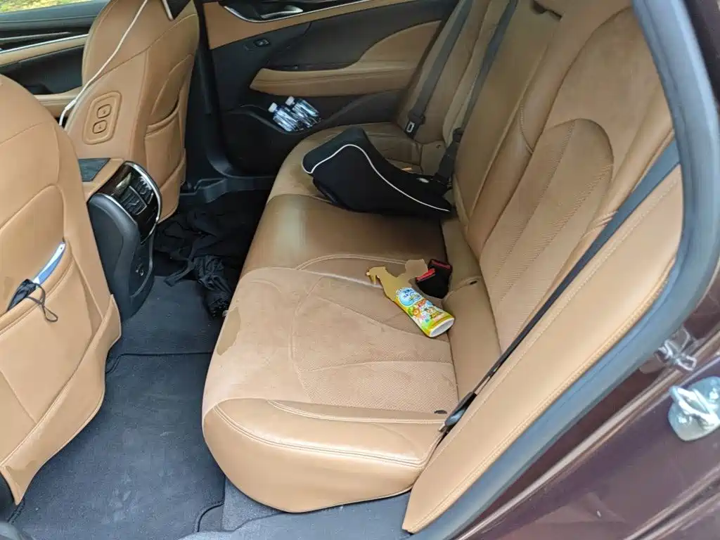 Buick LaCrosse — миниатюра 13