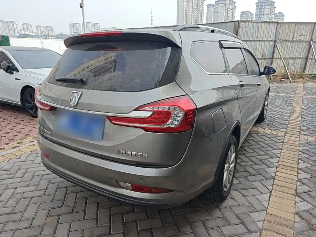Baojun 310W — миниатюра 7