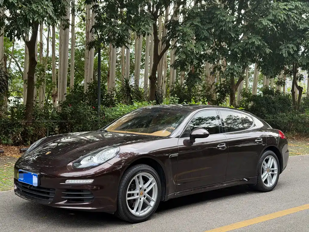 Porsche Panamera 2015