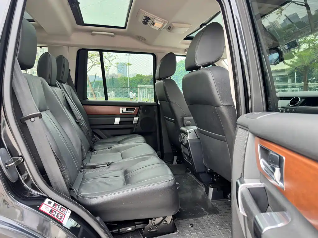 Land Rover Discovery — миниатюра 11