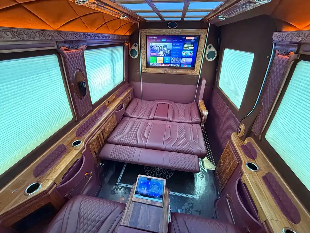 Mercedes-Benz Sprinter — миниатюра 13