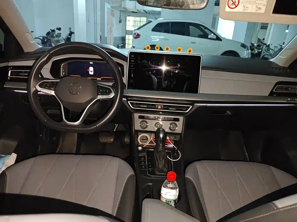 Volkswagen Lavida — миниатюра 5