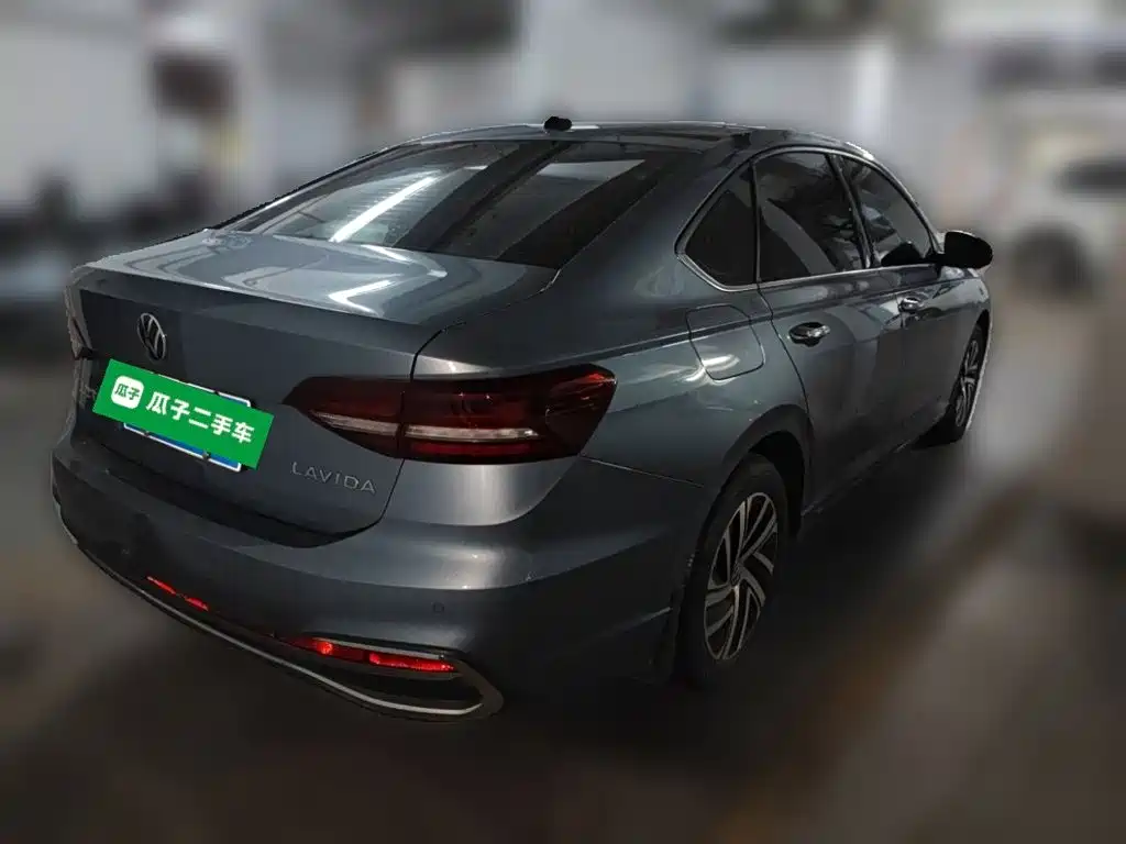 Volkswagen Lavida — миниатюра 4