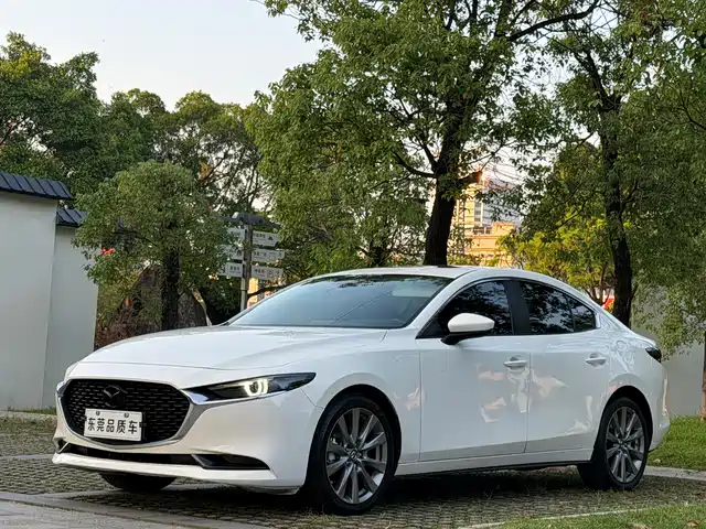 Mazda 3 Axela