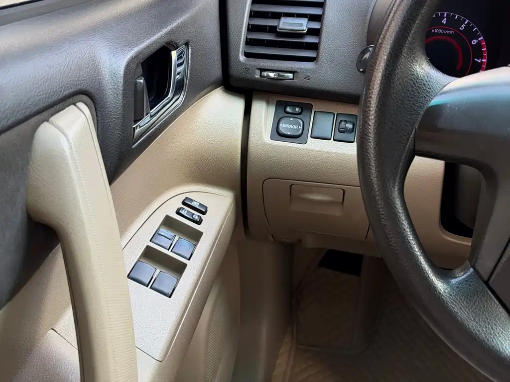 Toyota Highlander — миниатюра 7