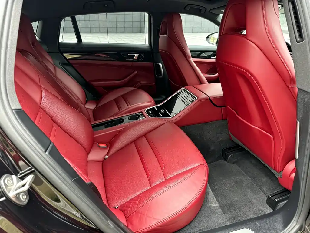 Porsche Panamera — миниатюра 12