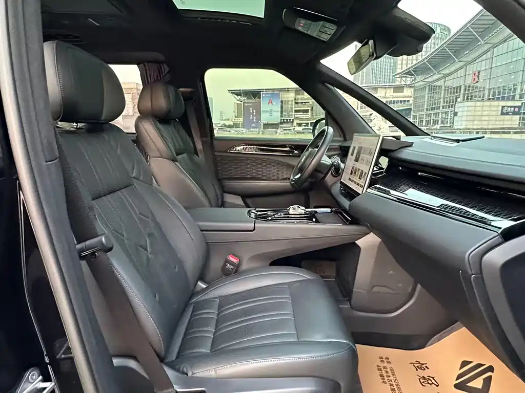 ZEEKR EXTREME KRYPTON 009