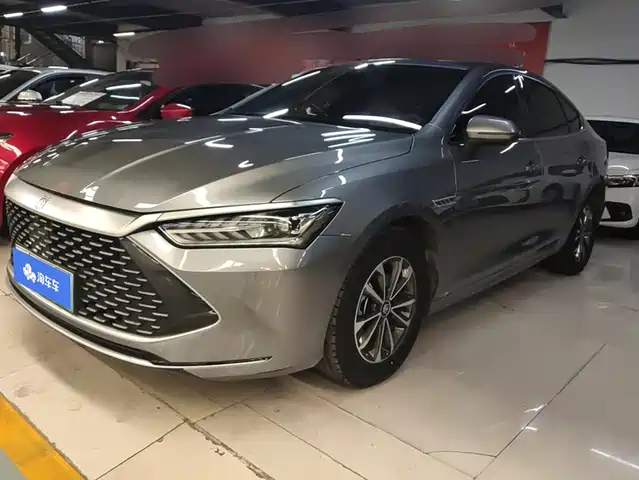 BYD 秦PLUS