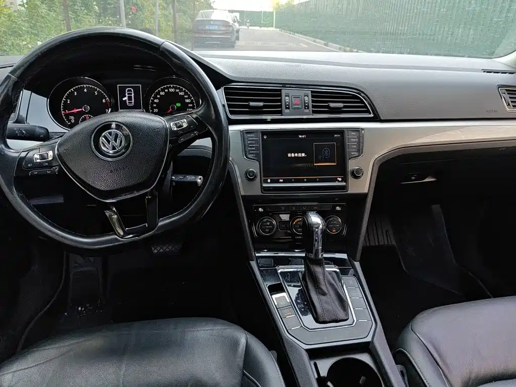Volkswagen Lamando — миниатюра 5
