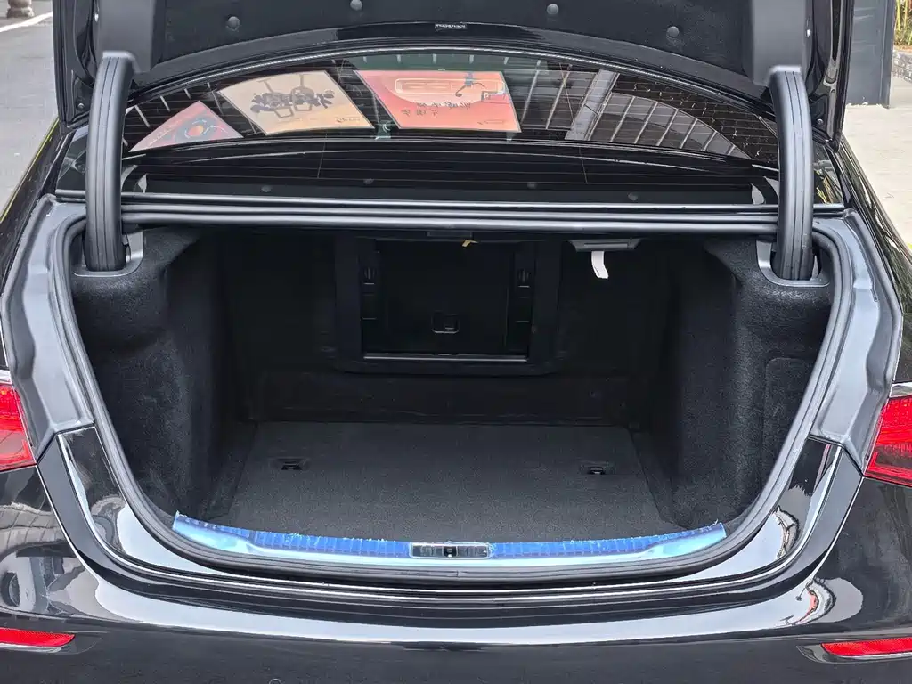 Mercedes-Benz S-Class — миниатюра 15
