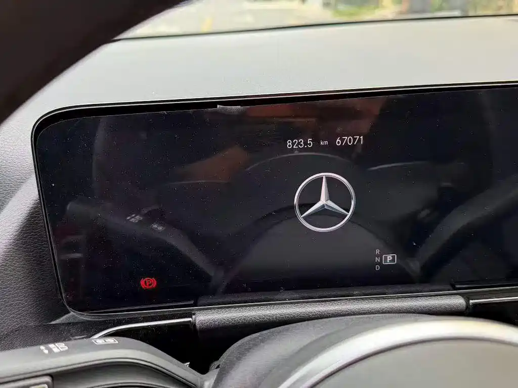 Mercedes-Benz B-Class — миниатюра 10