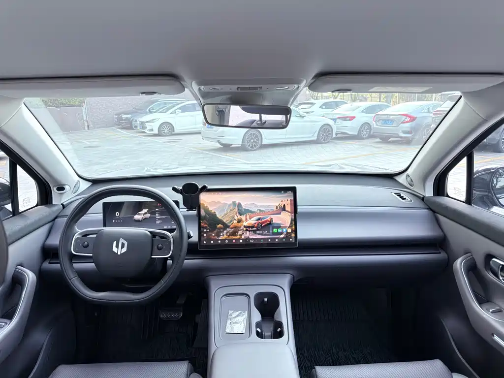 Leapmotor Leapmotor C10 — миниатюра 5