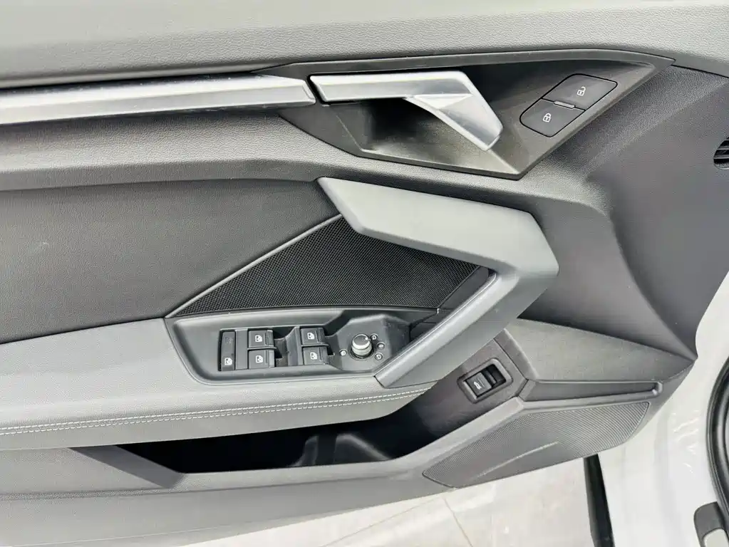 Audi A3 — миниатюра 9