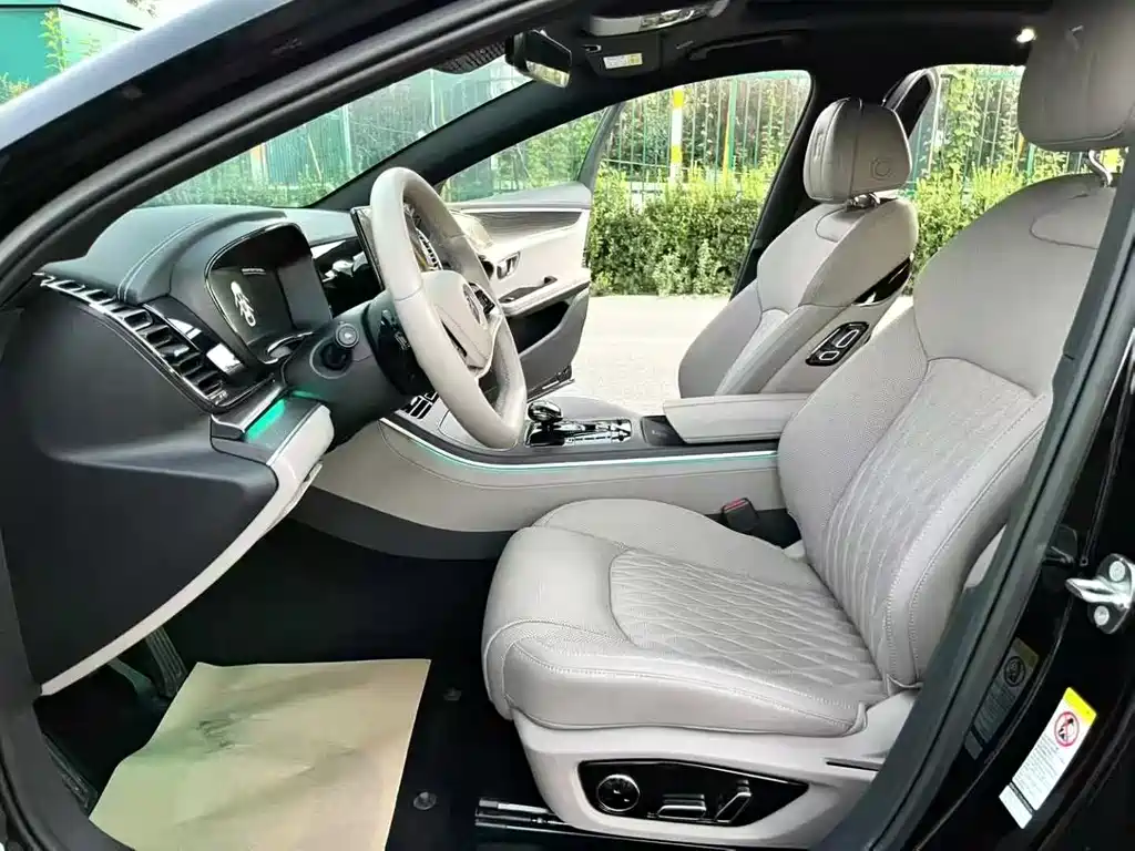 BYD Han 2026 EV Smart Drive 635KM