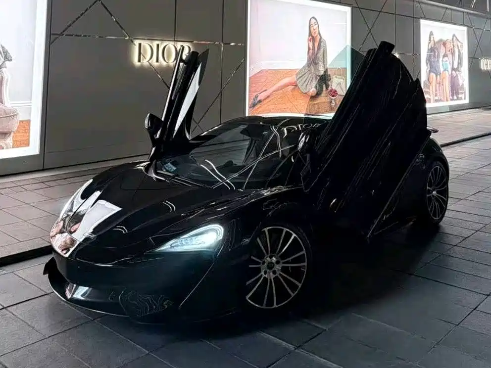 McLaren 570