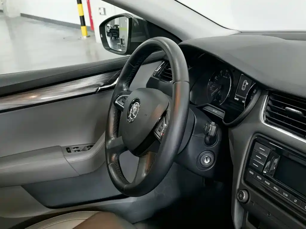 Skoda Octavia — миниатюра 22