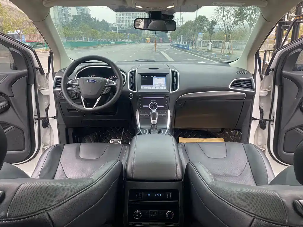 Ford Edge 2018 EcoBoost 245 7 мест V