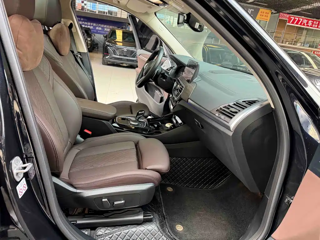 BMW X3 — миниатюра 19