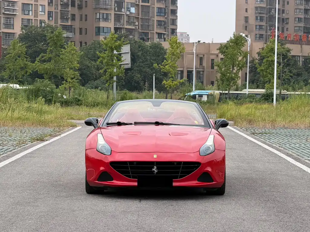 Ferrari California T — миниатюра 2