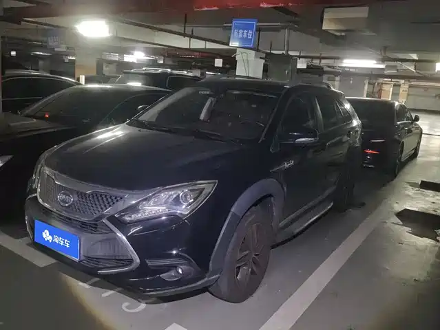 2016 BYD Tang