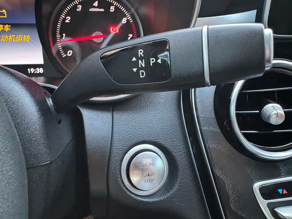 Mercedes-Benz C-Class — миниатюра 50
