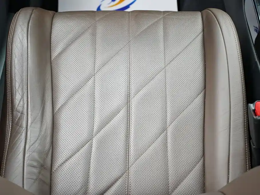 Infiniti QX70 — миниатюра 9