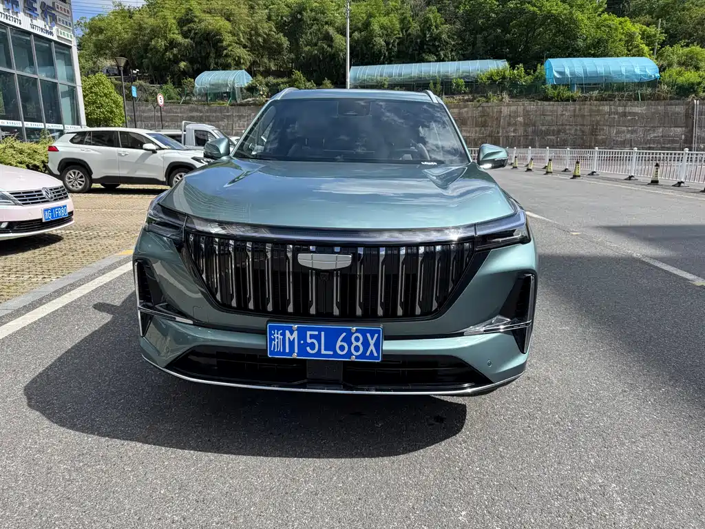 Geely Boyue L 2025