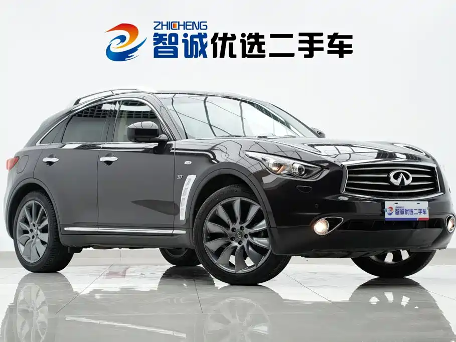 Infiniti QX70 — миниатюра 34
