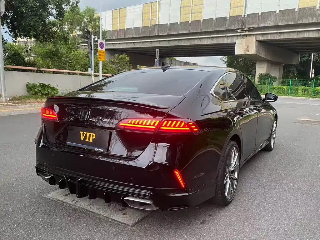 Honda Inspire — миниатюра 9