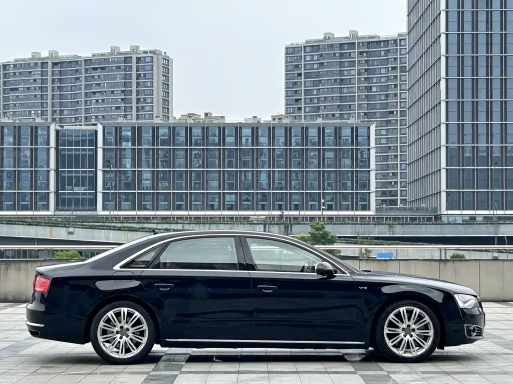 Audi A8 2013 A8L 6.3 FSI W12 quattro