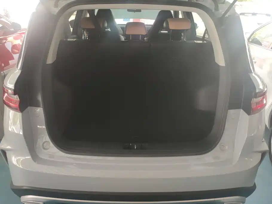 Geely Haoyue PRO — миниатюра 4