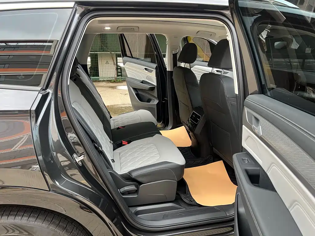 Volkswagen Tavendor — миниатюра 9