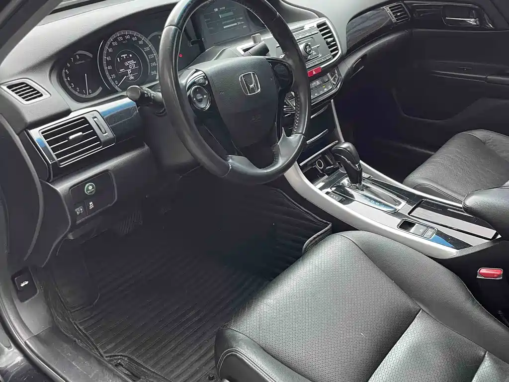 Honda Accord — миниатюра 3