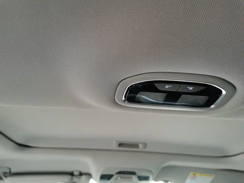 Geely Emgrand - фото 14
