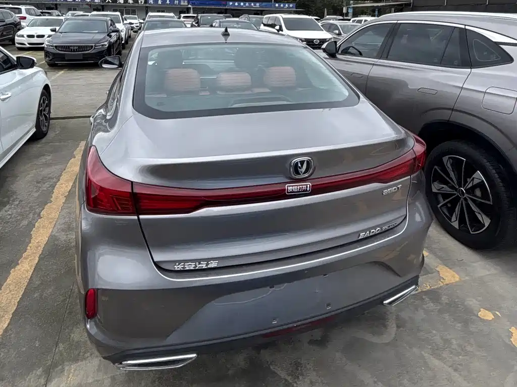 Changan Eado 2022 PLUS NE 1.4T GDI DCT Flagship