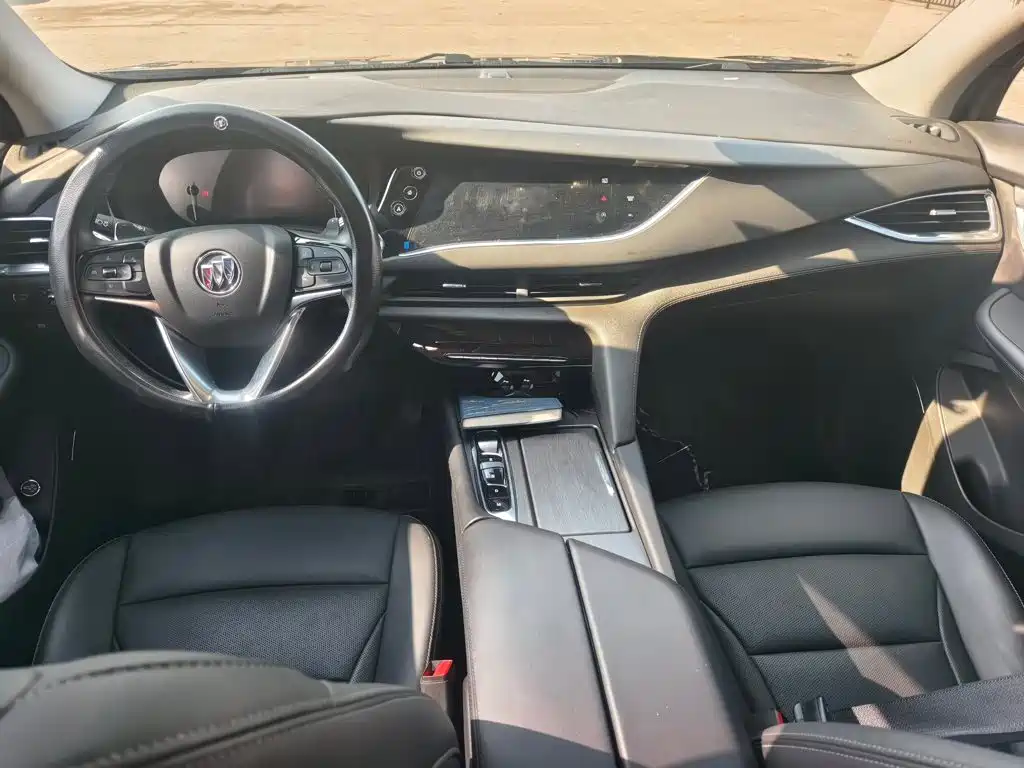 Buick Enclave — миниатюра 10