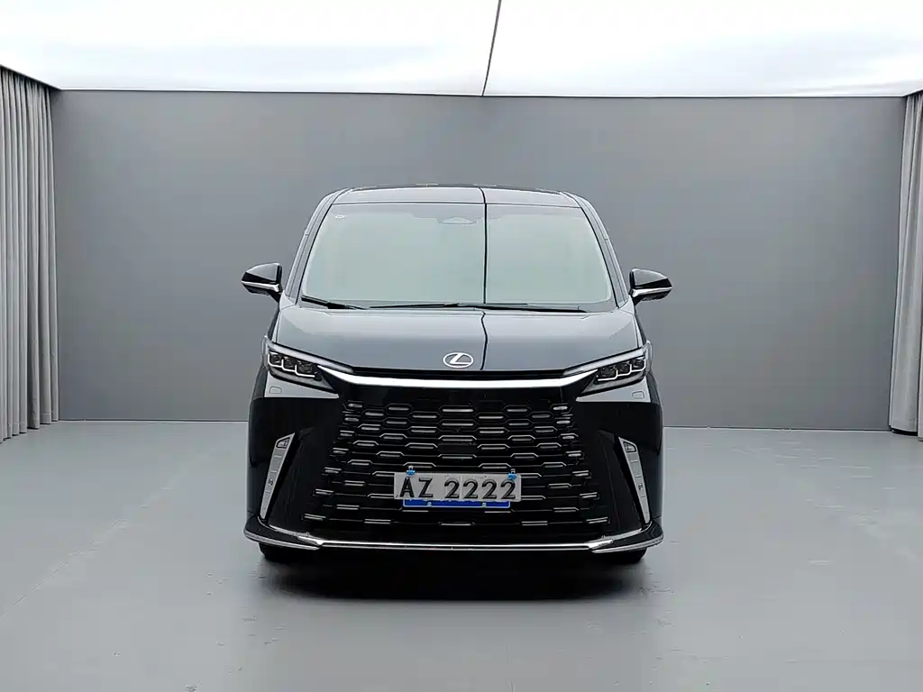 Lexus LM — миниатюра 2
