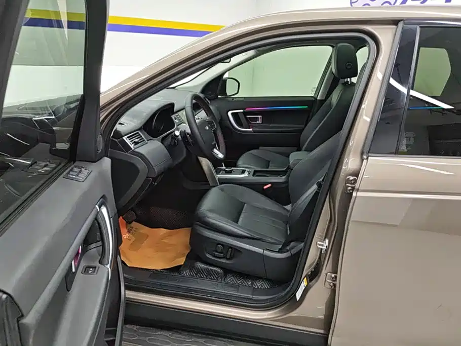 Land Rover Discovery Sport — миниатюра 9