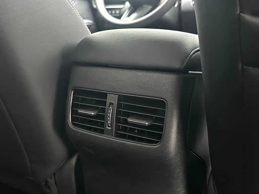 Mazda 3 Axela — миниатюра 14