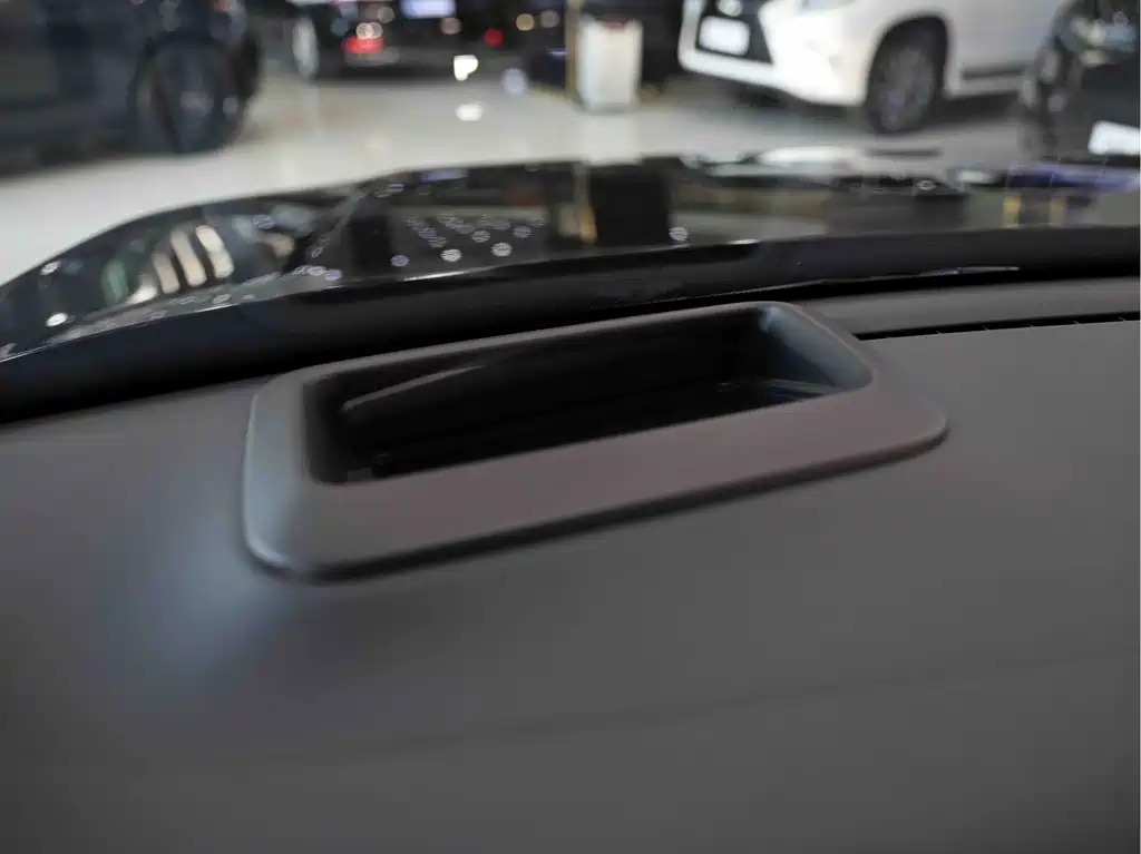 Li Auto Li L9 — миниатюра 8