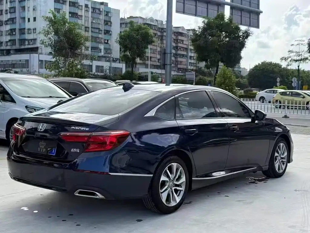 Honda Inspire — миниатюра 5