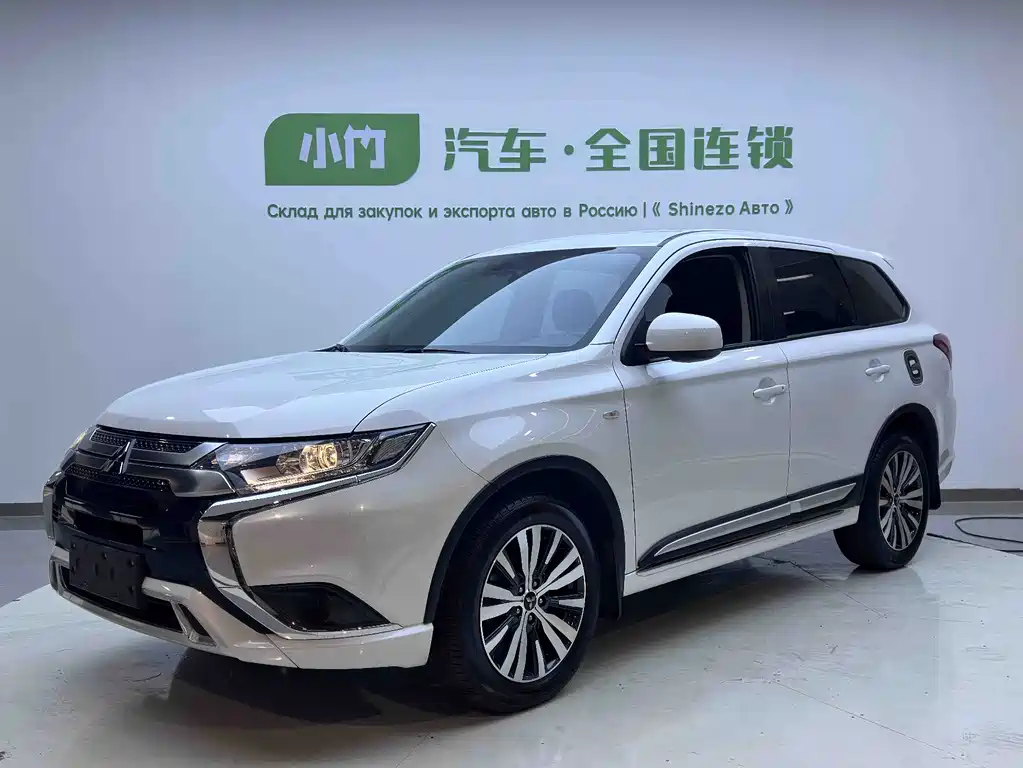Mitsubishi Outlander 2022