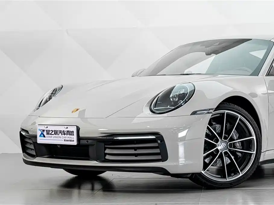 Porsche 911 2022 Carrera 3.0T
