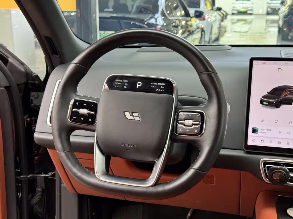 Li Auto Li L8 — миниатюра 14