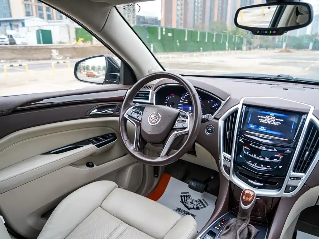 Cadillac SRX 2015