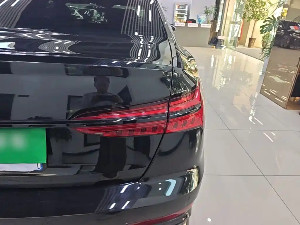 Audi S6 — миниатюра 8