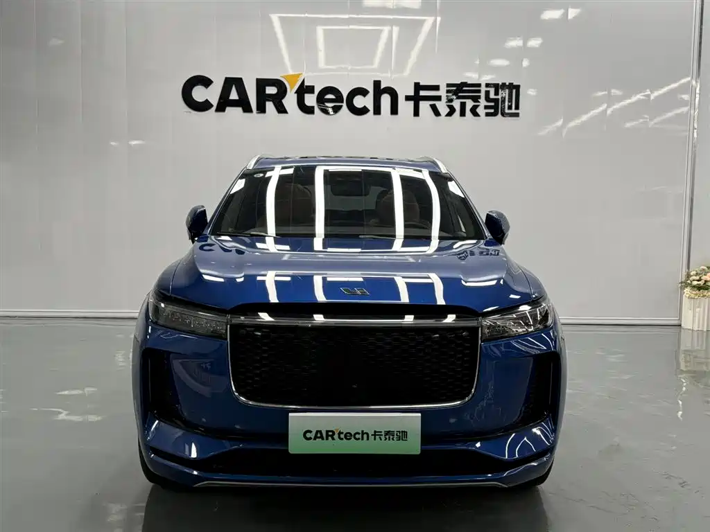 Li Auto ONE 2020 6 мест