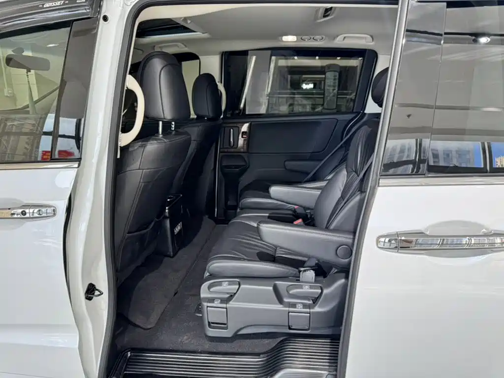 Honda Odyssey — миниатюра 18