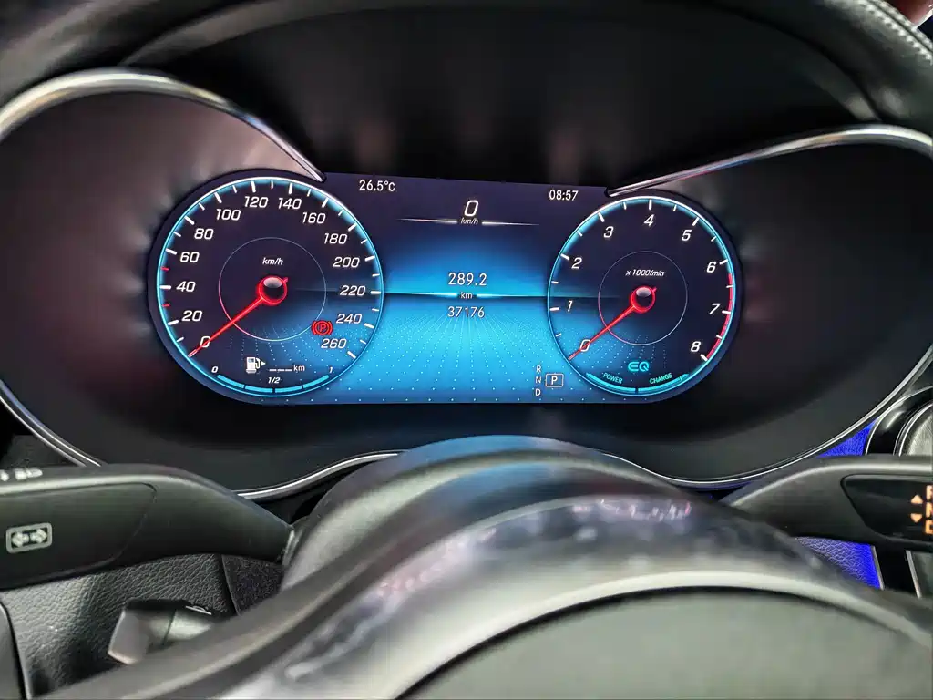Mercedes-Benz C-Class — миниатюра 12