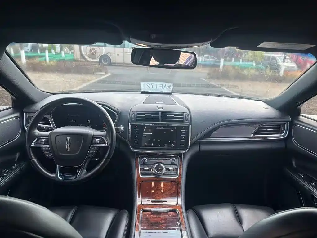 Lincoln Continental 2018 2.0T